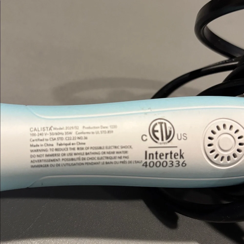 Callisto. fauxblo Airless Thermal Blowout Brush